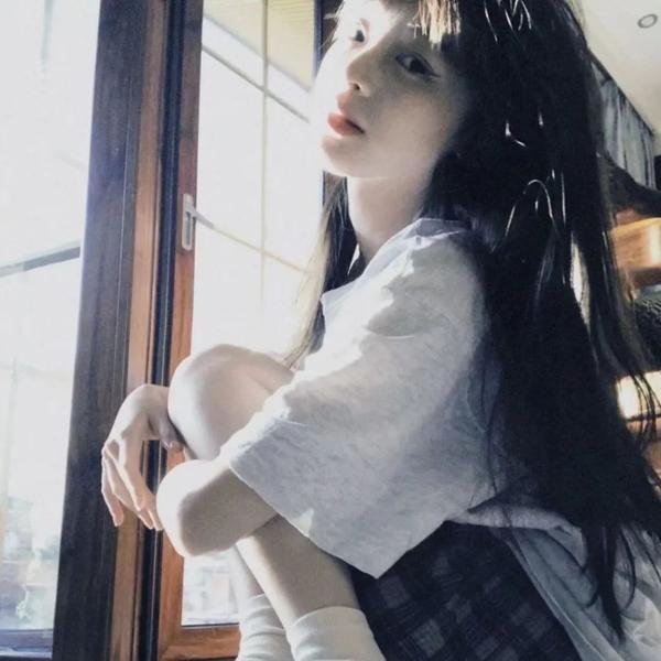 奔跑的修女